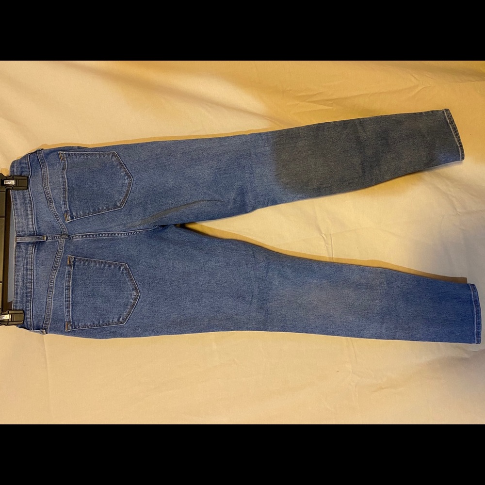 Jeans - Picture 2 of 4